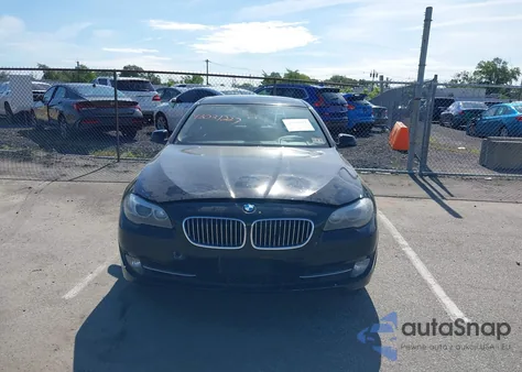 2011 BMW 535I xDrive z USA, uszkodzony, nr VIN WBAFU7C58BC874996